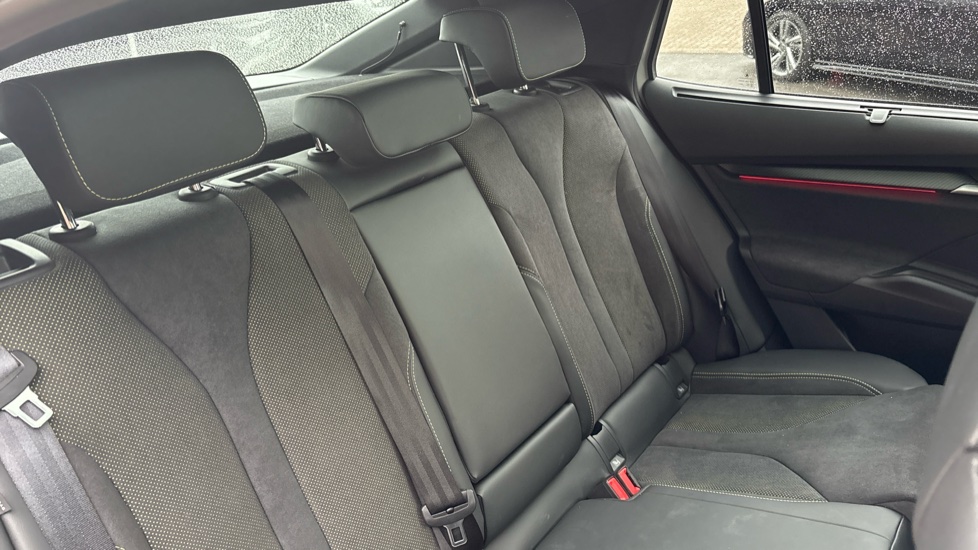 Skoda Enyaq 250kW vRS 84kWh 4x4 5dr Auto Electric - Image 16