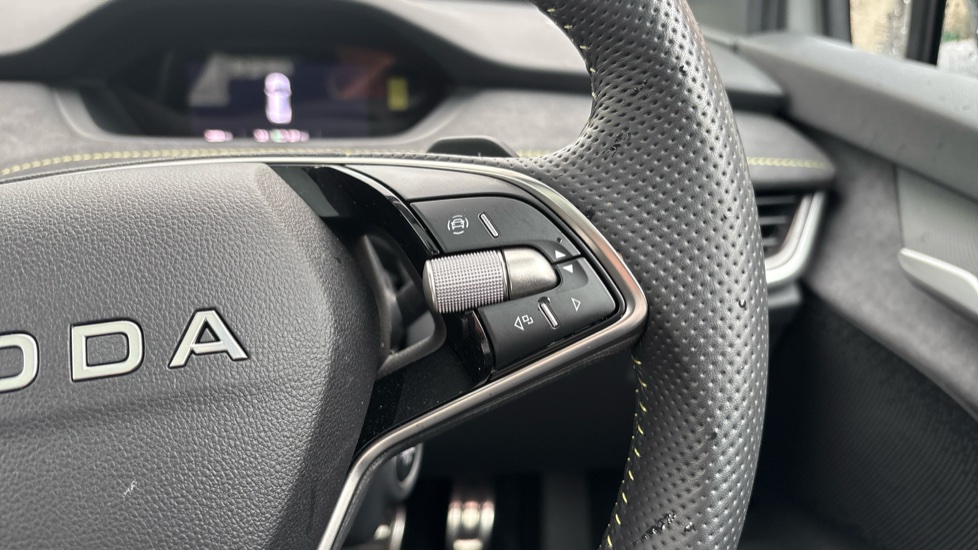 Skoda Enyaq 250kW vRS 84kWh 4x4 5dr Auto Electric - Image 18