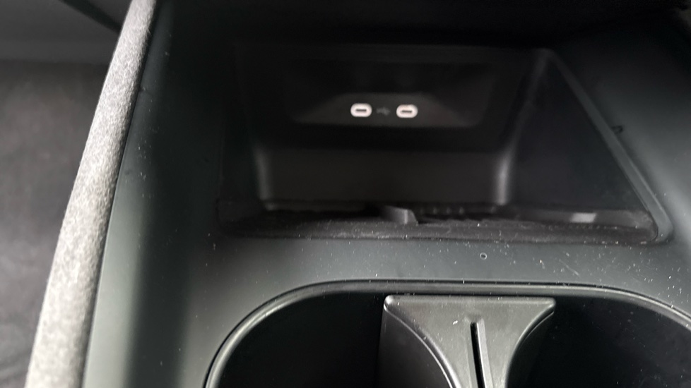 Skoda Enyaq 250kW vRS 84kWh 4x4 5dr Auto Electric - Image 36