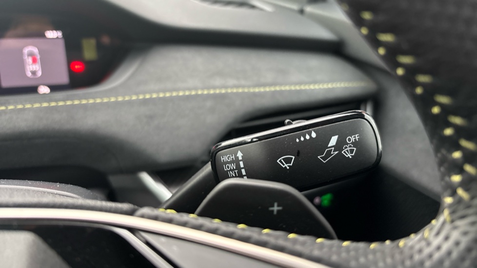 Skoda Enyaq 250kW vRS 84kWh 4x4 5dr Auto Electric - Image 52