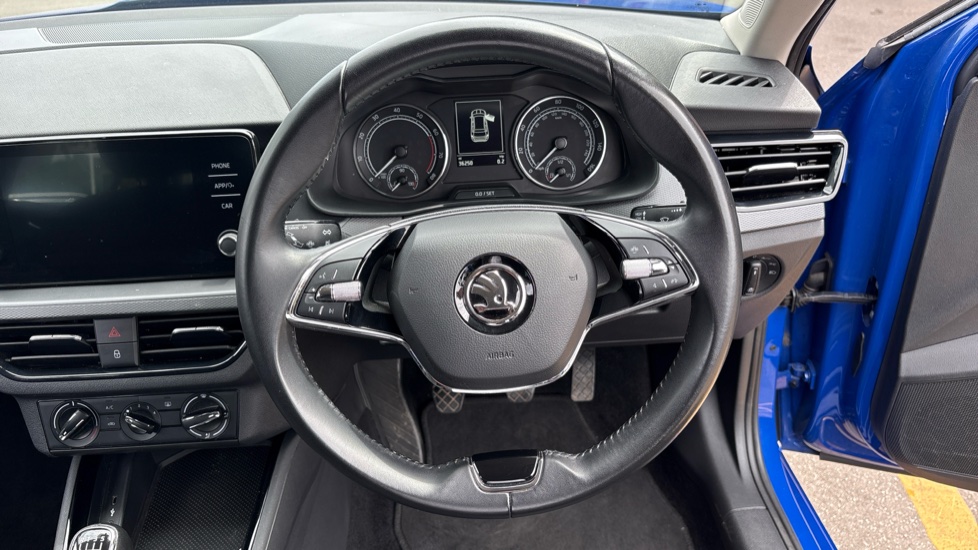 Skoda Kamiq 1.0 TSI 110 SE 5dr Petrol Hatchback - Image 10