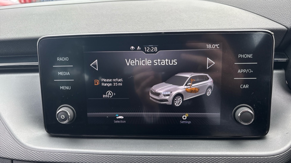 Skoda Kamiq 1.0 TSI 110 SE 5dr Petrol Hatchback - Image 51