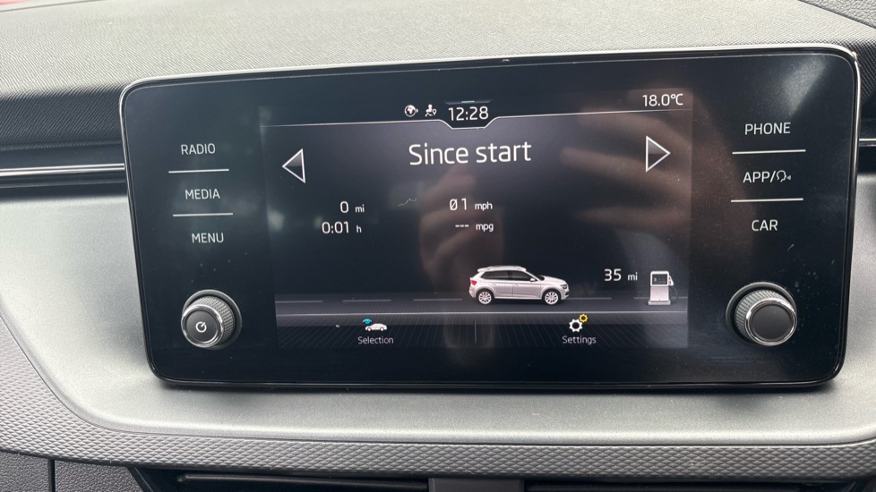 Skoda Kamiq 1.0 TSI 110 SE 5dr Petrol Hatchback - Image 52