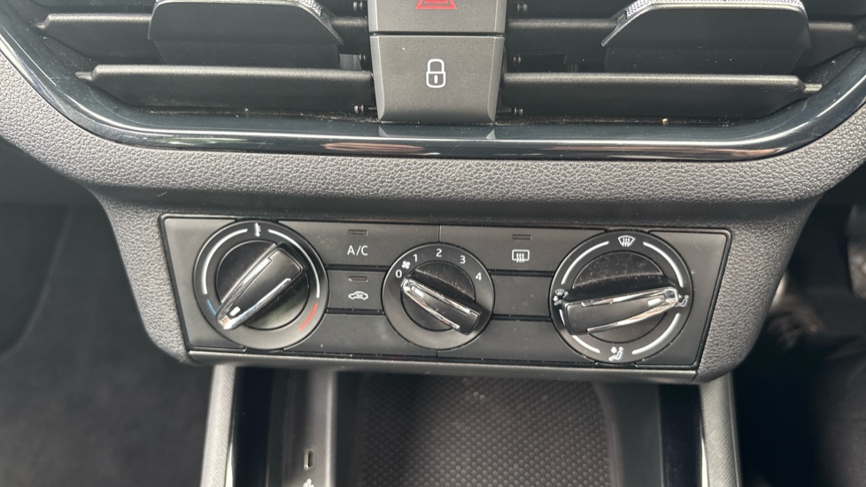 Skoda Kamiq 1.0 TSI 110 SE 5dr Petrol Hatchback - Image 53