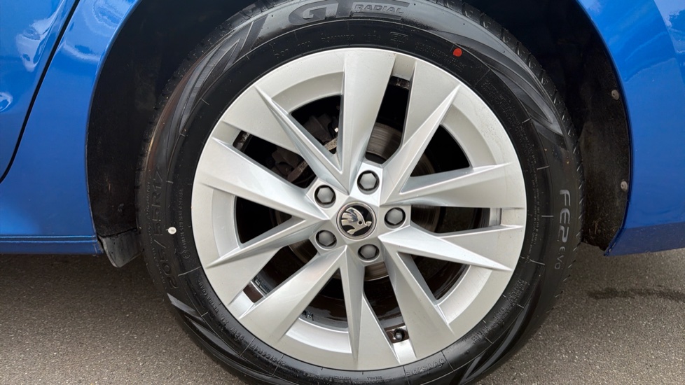 Skoda Octavia 1.5 TSI SE L 5dr Petrol Hatchback - Image 32