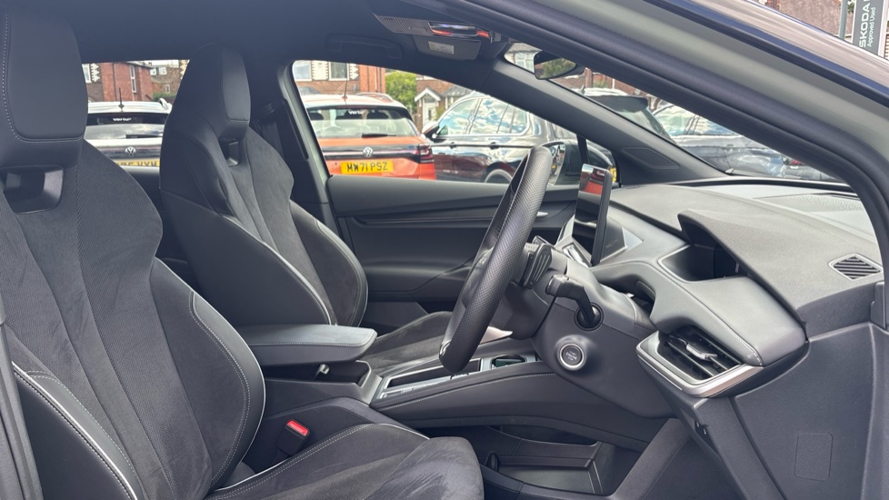Skoda Elroq 210kW 85 SportLine 82kWh 5dr Auto Electric Estate - Image 15