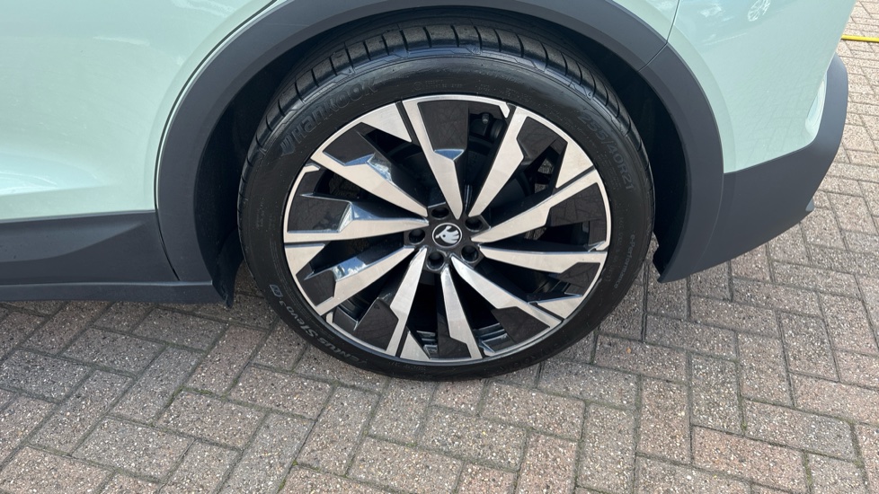 Skoda Elroq 210kW 85 SportLine 82kWh 5dr Auto Electric Estate - Image 41