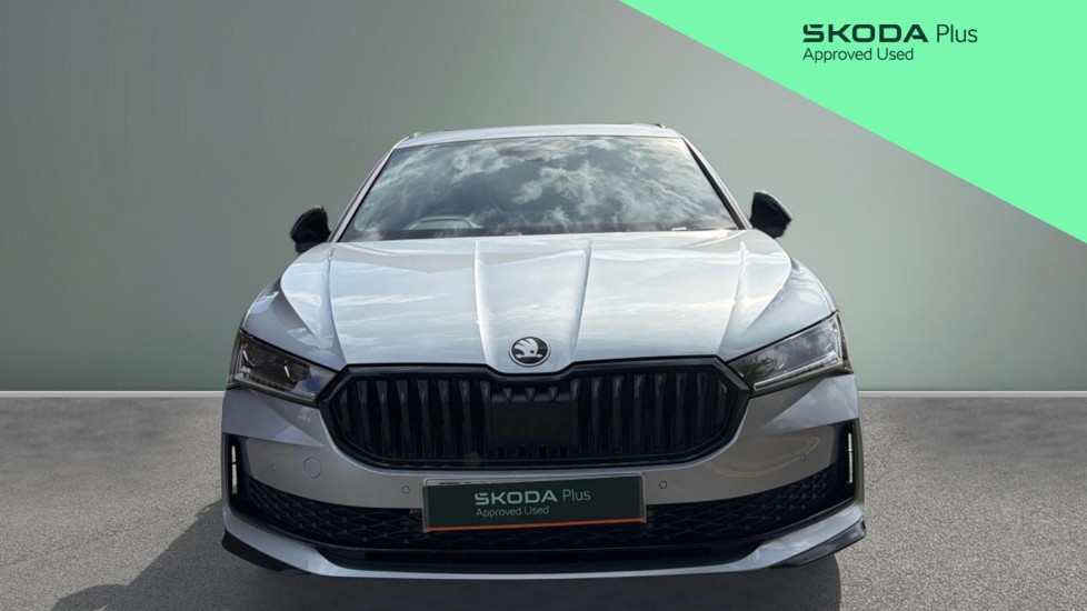 Skoda Superb 1.5 TSI iV Sportline 5dr DSG Estate - Image 7