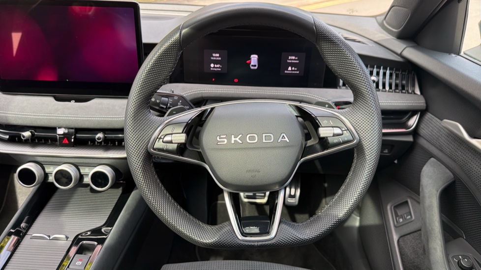 Skoda Superb 1.5 TSI iV Sportline 5dr DSG Estate - Image 10