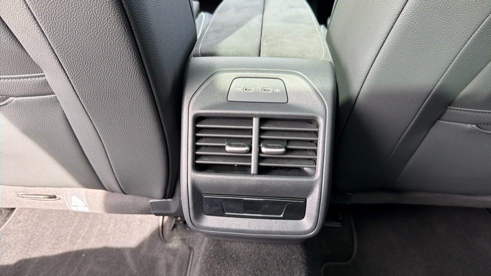 Skoda Superb 1.5 TSI iV Sportline 5dr DSG Estate - Image 34