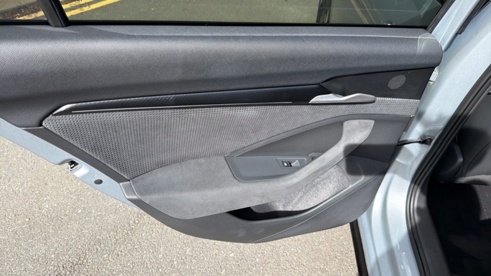 Skoda Superb 1.5 TSI iV Sportline 5dr DSG Estate - Image 39