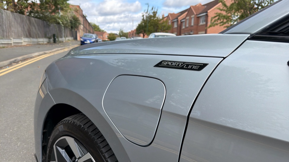 Skoda Superb 1.5 TSI iV Sportline 5dr DSG Estate - Image 46
