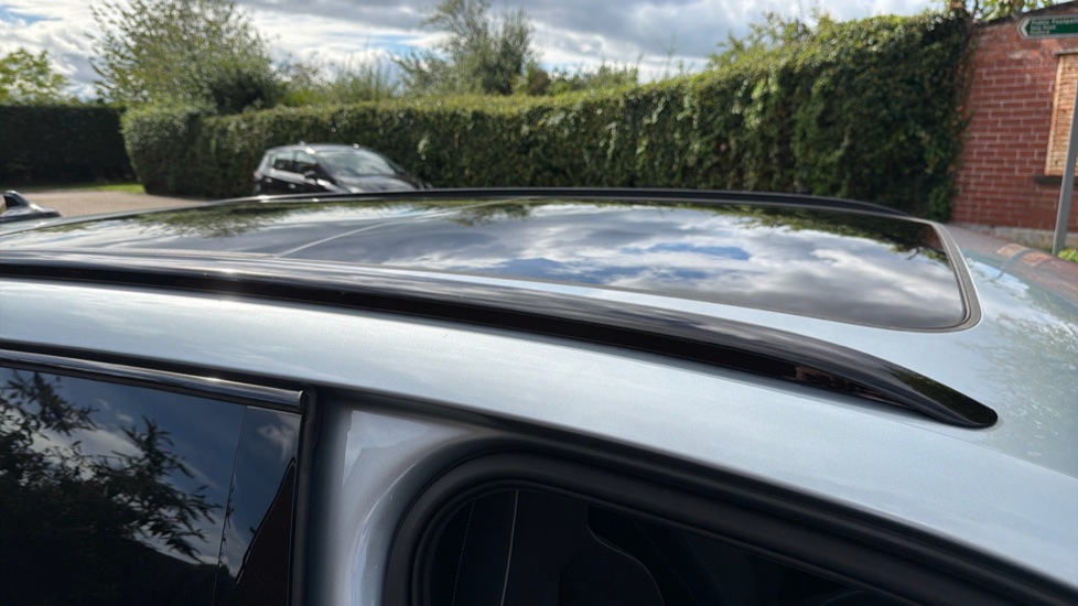 Skoda Superb 1.5 TSI iV Sportline 5dr DSG Estate - Image 55