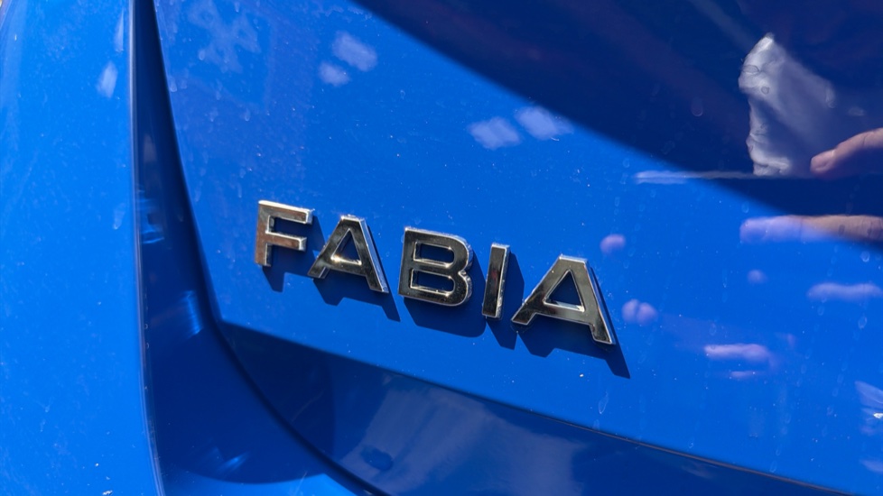 Skoda Fabia 1.0 MPI 80 SE Edition 5dr Petrol Hatchback - Image 25