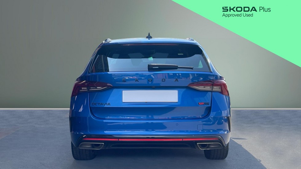 Skoda Octavia 2.0 TSI vRS 5dr Petrol Estate - Image 8