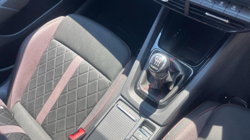 Skoda Octavia 2.0 TSI vRS 5dr Petrol Estate - Image 14