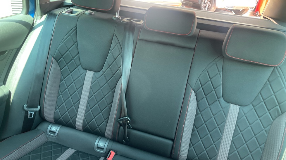 Skoda Octavia 2.0 TSI vRS 5dr Petrol Estate - Image 16