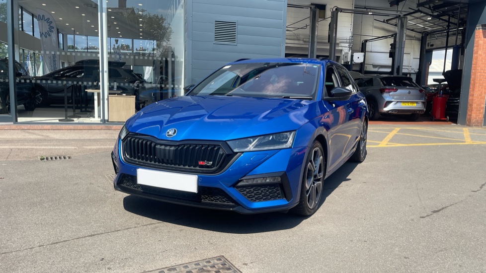 Skoda Octavia 2.0 TSI vRS 5dr Petrol Estate - Image 21