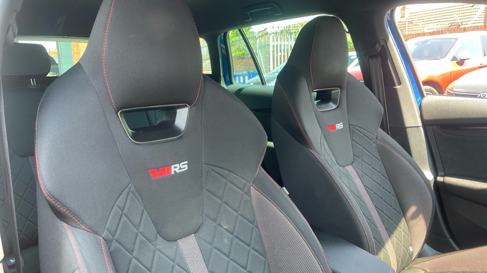 Skoda Octavia 2.0 TSI vRS 5dr Petrol Estate - Image 41
