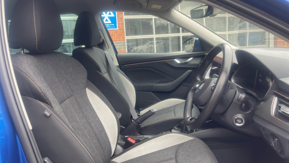 Skoda Kamiq 1.0 TSI 110 SE L Executive 5dr Petrol Hatchback - Image 15
