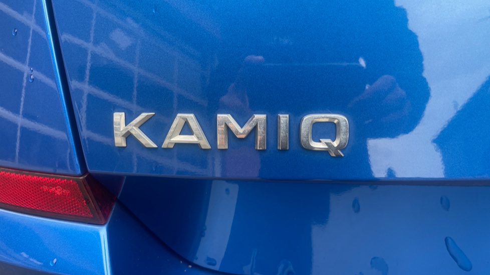 Skoda Kamiq 1.0 TSI 110 SE L Executive 5dr Petrol Hatchback - Image 38