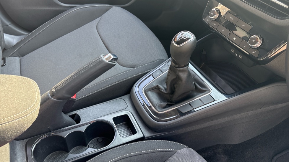 Skoda Fabia 1.0 TSI Design Edition 5dr Petrol Hatchback - Image 14