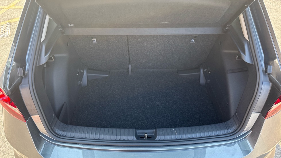 Skoda Fabia 1.0 TSI Design Edition 5dr Petrol Hatchback - Image 20