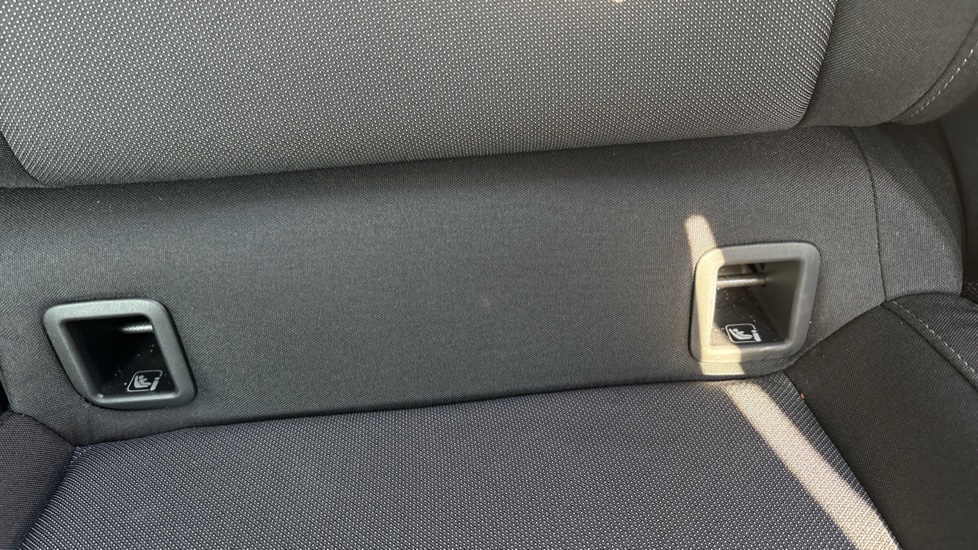 Skoda Fabia 1.0 TSI Design Edition 5dr Petrol Hatchback - Image 27
