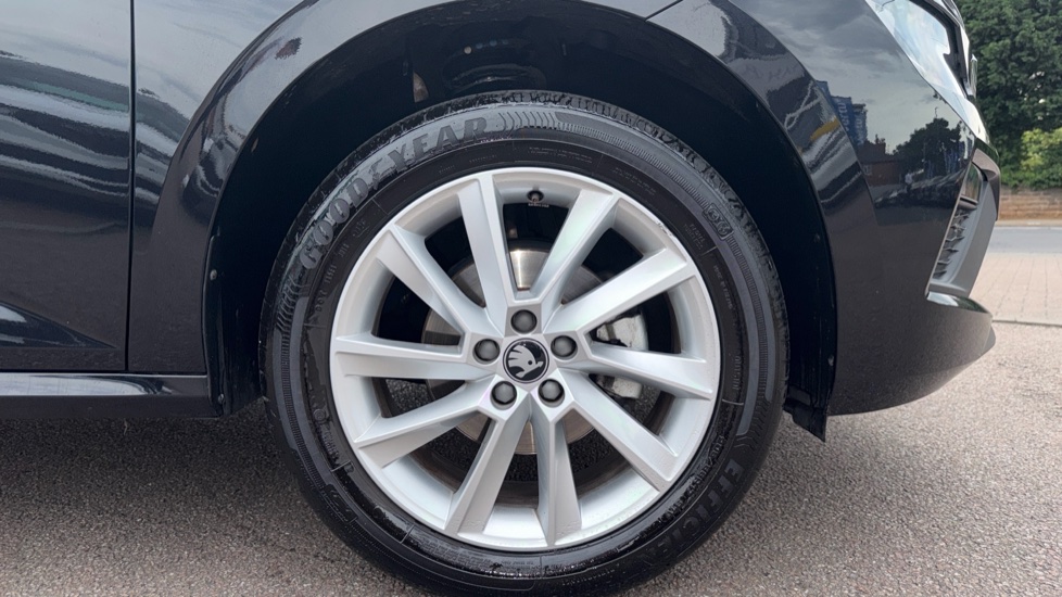 Skoda Kamiq 1.0 TSI SE Edition 5dr DSG Petrol Hatchback - Image 5