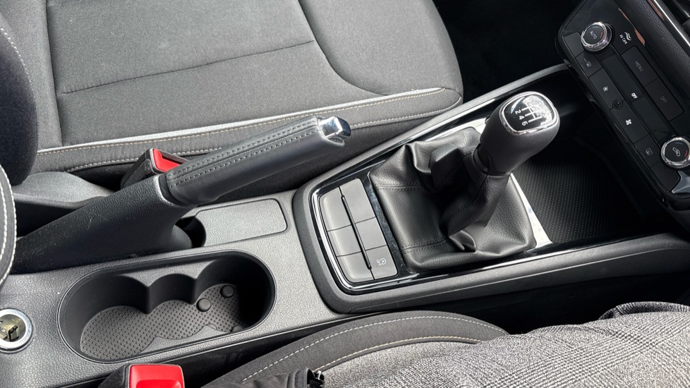 Skoda Scala 1.0 TSI 116 SE Edition 5dr Petrol Hatchback - Image 14