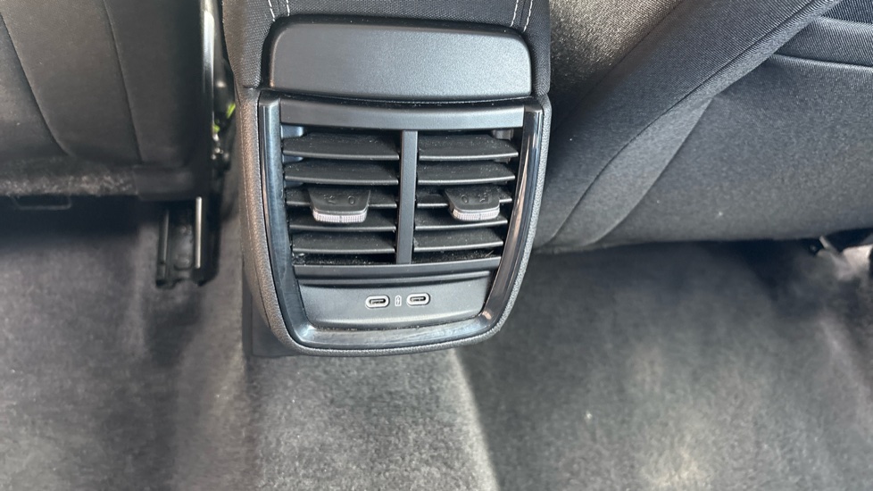 Skoda Scala 1.0 TSI 116 SE Edition 5dr Petrol Hatchback - Image 34