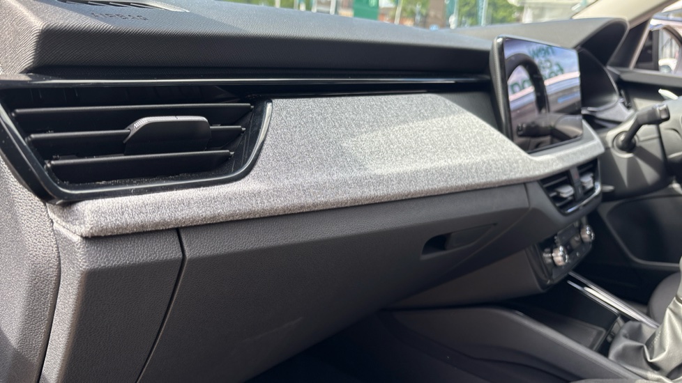 Skoda Scala 1.0 TSI 116 SE Edition 5dr Petrol Hatchback - Image 38