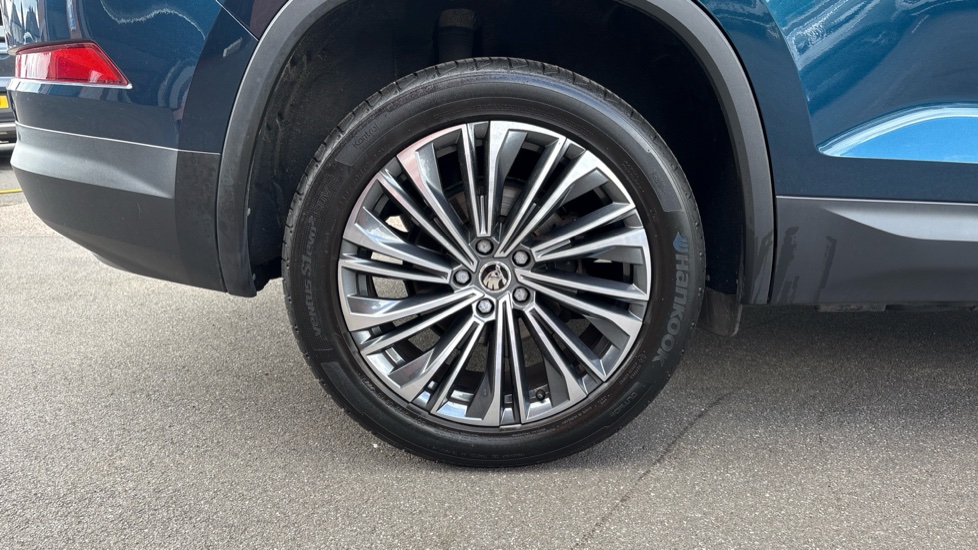 Skoda Kodiaq 1.5 TSI SE L Executive 5dr DSG [7 Seat] Petrol Estate - Image 21