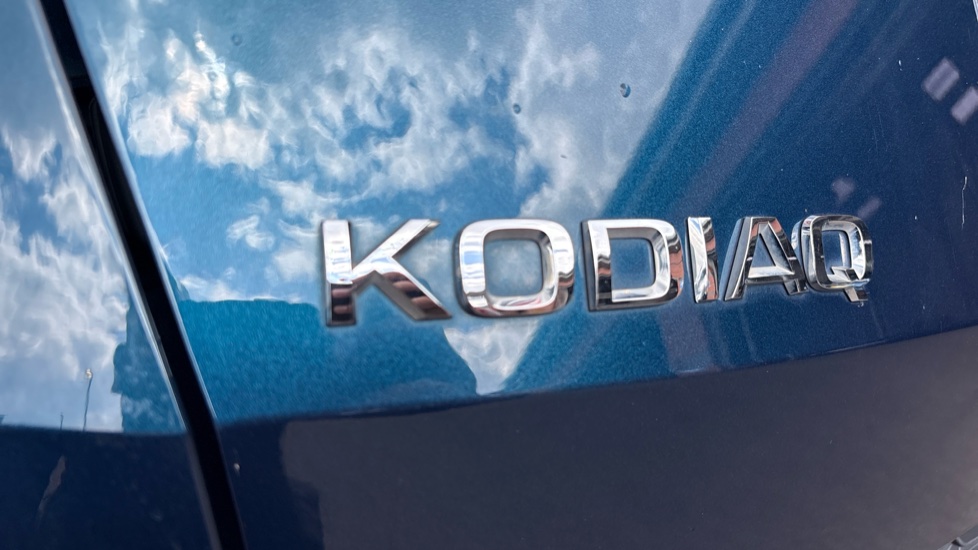 Skoda Kodiaq 1.5 TSI SE L Executive 5dr DSG [7 Seat] Petrol Estate - Image 34