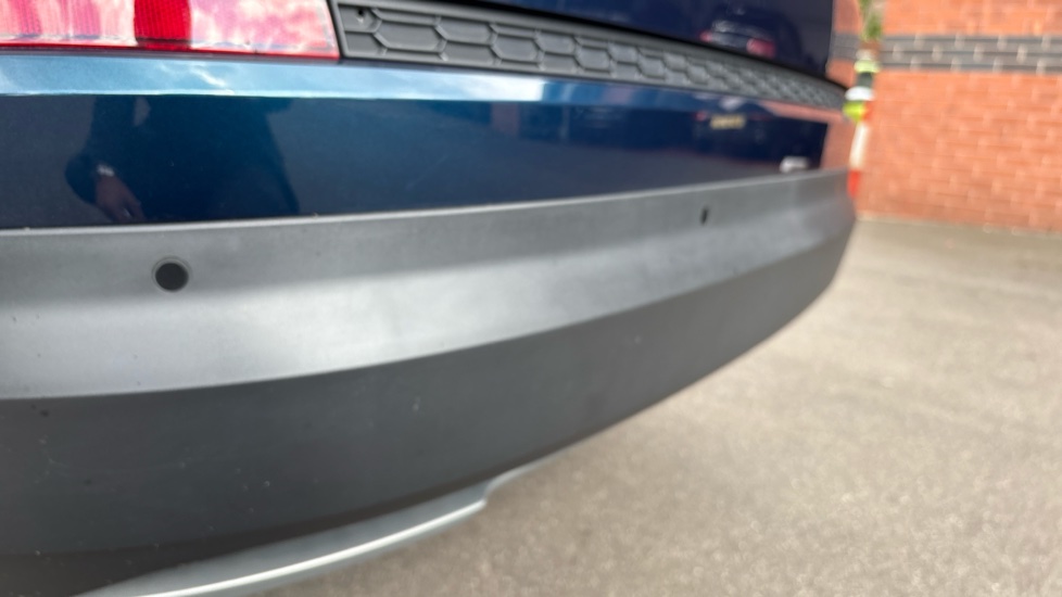 Skoda Kodiaq 1.5 TSI SE L Executive 5dr DSG [7 Seat] Petrol Estate - Image 36
