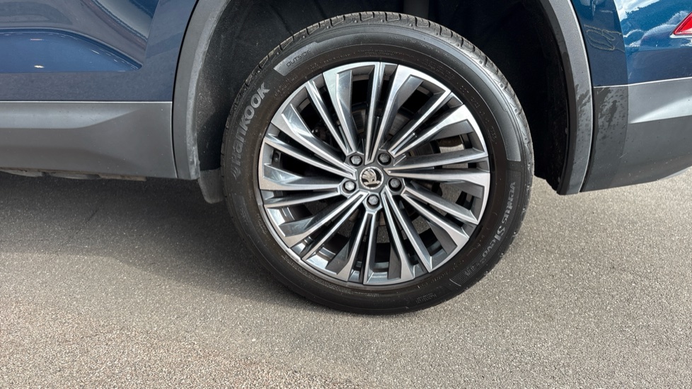 Skoda Kodiaq 1.5 TSI SE L Executive 5dr DSG [7 Seat] Petrol Estate - Image 39