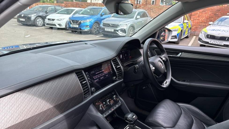 Skoda Kodiaq 1.5 TSI SE L Executive 5dr DSG [7 Seat] Petrol Estate - Image 49