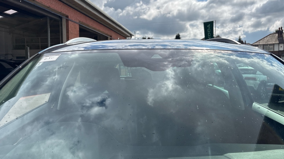 Skoda Kodiaq 1.5 TSI SE L Executive 5dr DSG [7 Seat] Petrol Estate - Image 53