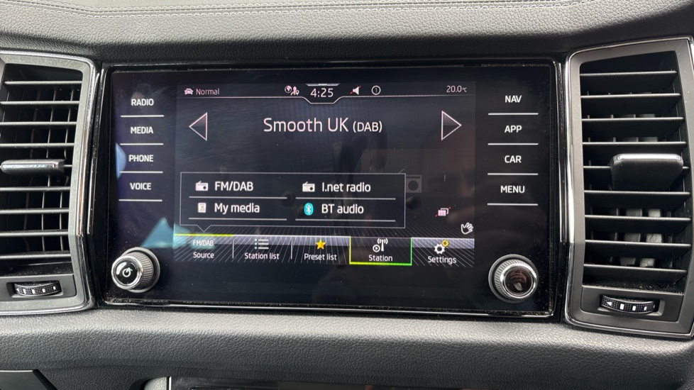 Skoda Kodiaq 1.5 TSI SE L Executive 5dr DSG [7 Seat] Petrol Estate - Image 73