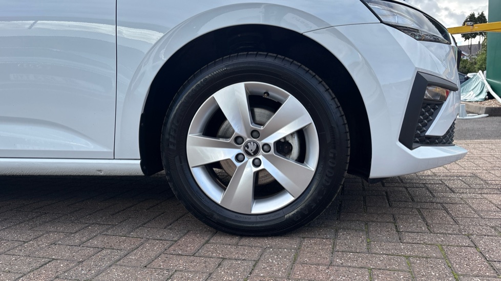 Skoda Scala 1.0 TSI 116 SE Edition 5dr DSG Petrol Hatchback - Image 5