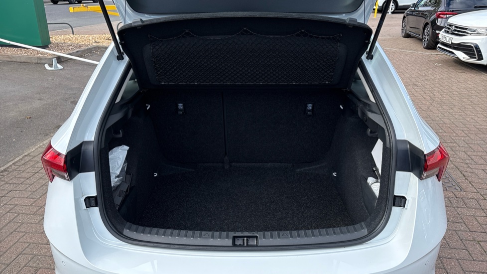 Skoda Scala 1.0 TSI 116 SE Edition 5dr DSG Petrol Hatchback - Image 20