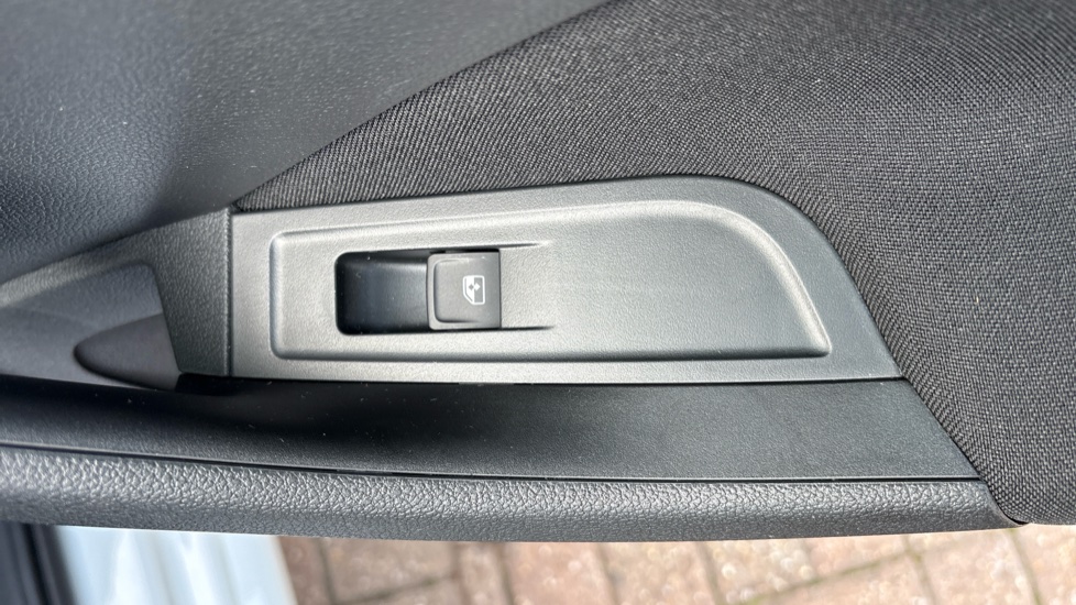 Skoda Scala 1.0 TSI 116 SE Edition 5dr DSG Petrol Hatchback - Image 21
