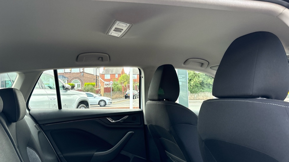 Skoda Scala 1.0 TSI 116 SE Edition 5dr DSG Petrol Hatchback - Image 24