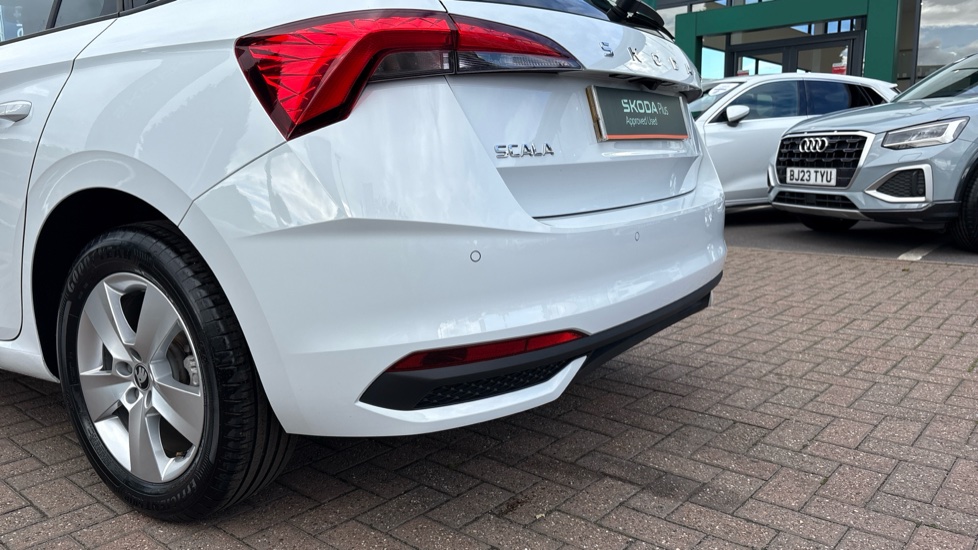 Skoda Scala 1.0 TSI 116 SE Edition 5dr DSG Petrol Hatchback - Image 30