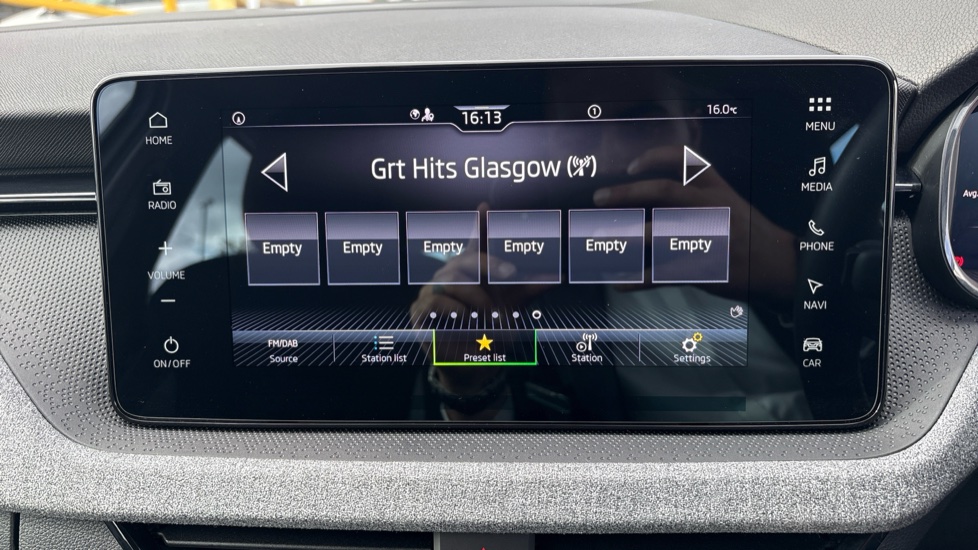 Skoda Scala 1.0 TSI 116 SE Edition 5dr DSG Petrol Hatchback - Image 70