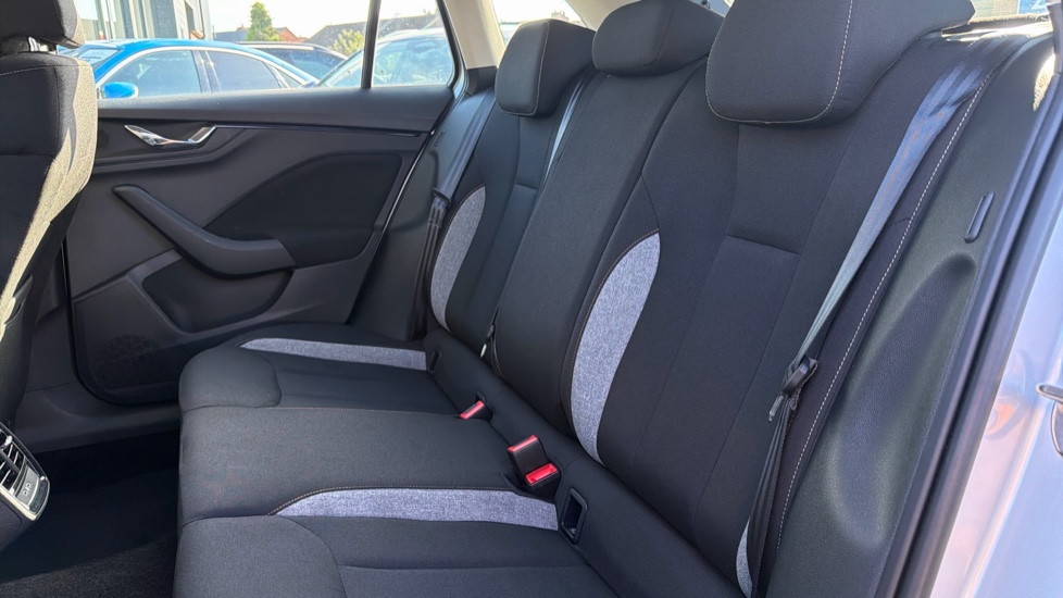 Skoda Scala 1.0 TSI 116 SE Edition 5dr Petrol Hatchback - Image 16