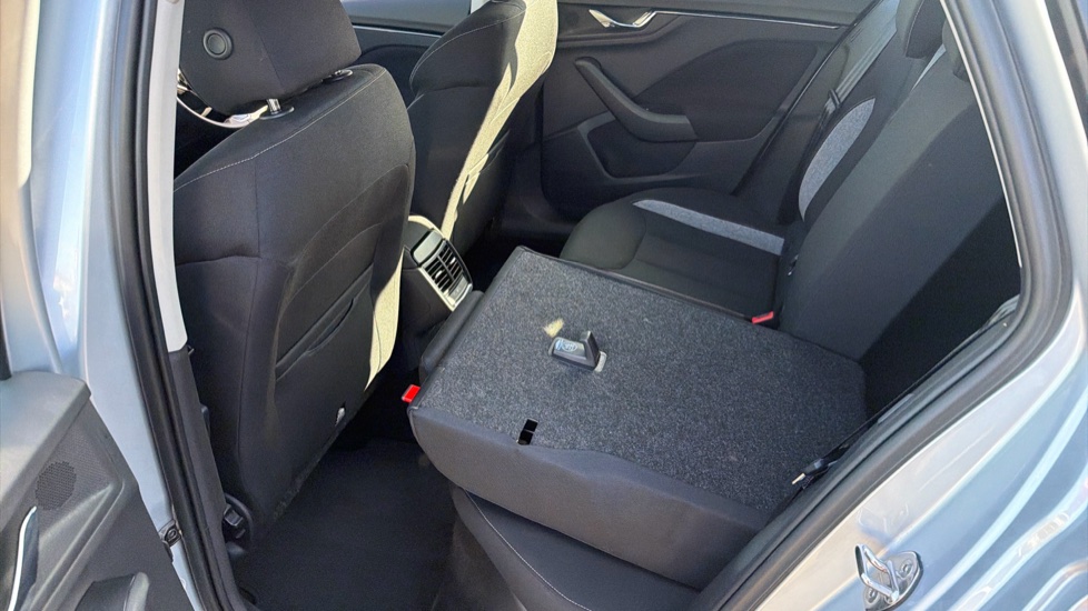 Skoda Scala 1.0 TSI 116 SE Edition 5dr Petrol Hatchback - Image 30