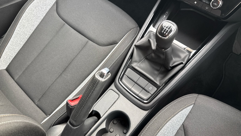 Skoda Scala 1.0 TSI 116 SE Edition 5dr Petrol Hatchback - Image 14