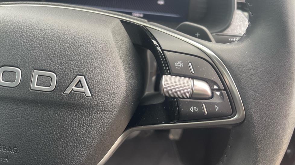 Skoda Kamiq 1.0 TSI SE Edition 5dr DSG Petrol Hatchback - Image 18