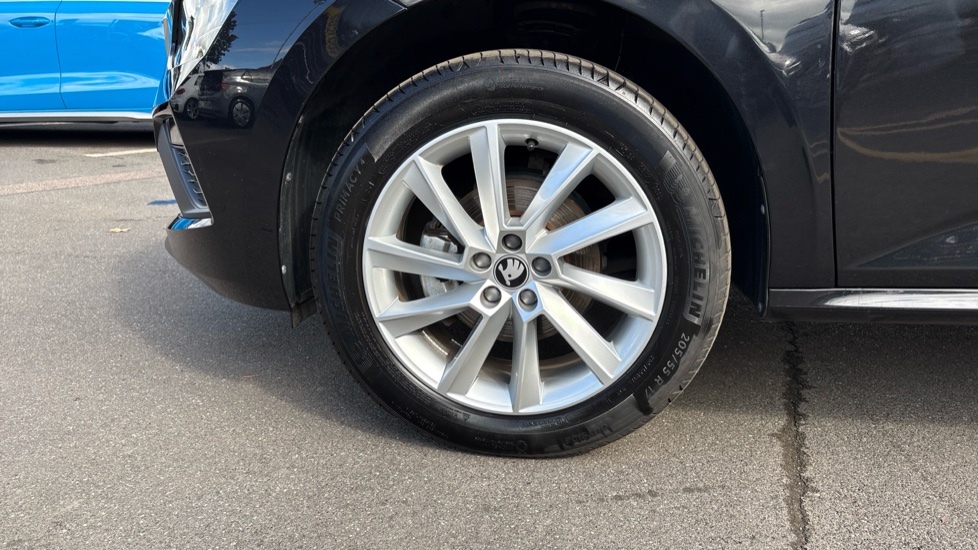 Skoda Kamiq 1.0 TSI SE Edition 5dr Petrol Hatchback - Image 38